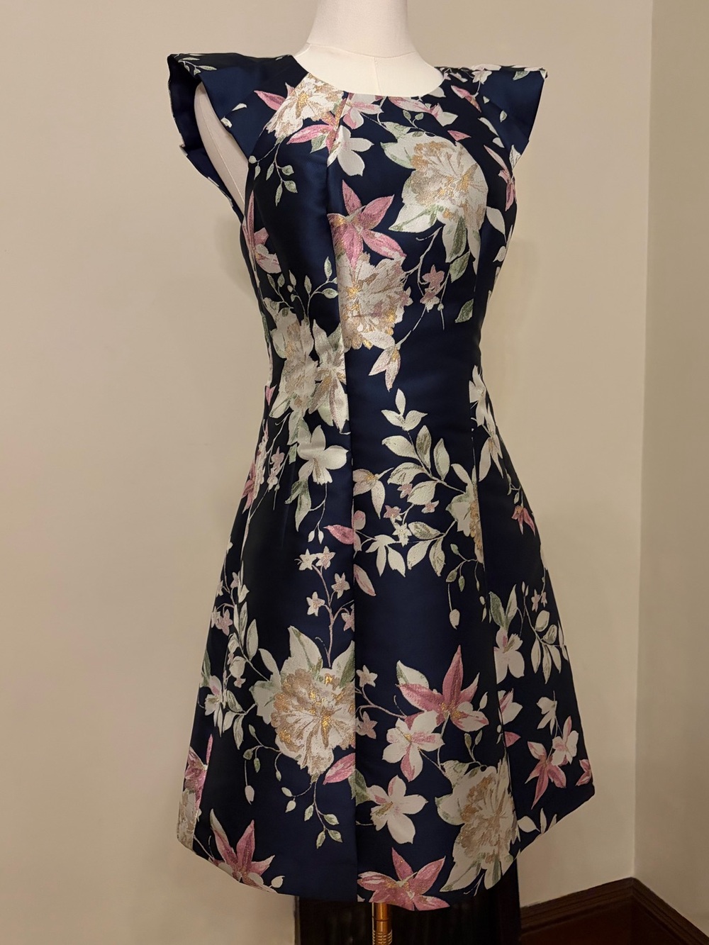 1901 Metallic Jacquard Floral Flutter Sleeve Cocktail Dress